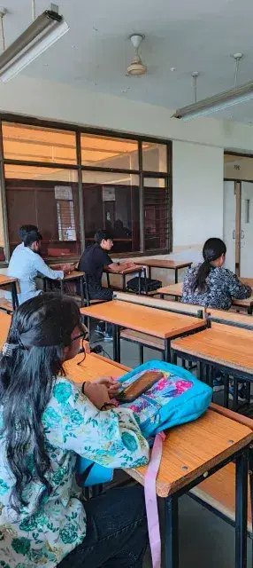 Dyal Singh College Academic Building photo 5